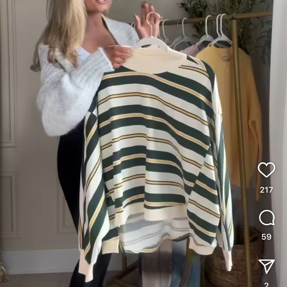 Oversized top - Picture 6 of 8